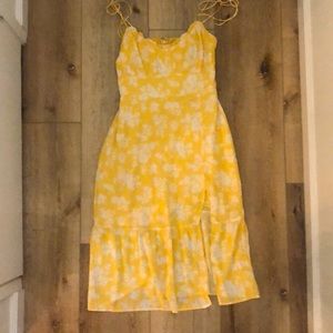 Mid-length Abercrombie and Fitch Dress 💃🏼